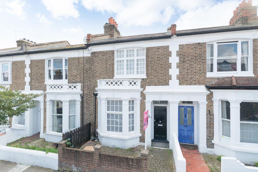 Brabourn Grove, Nunhead, London, SE15 2BS