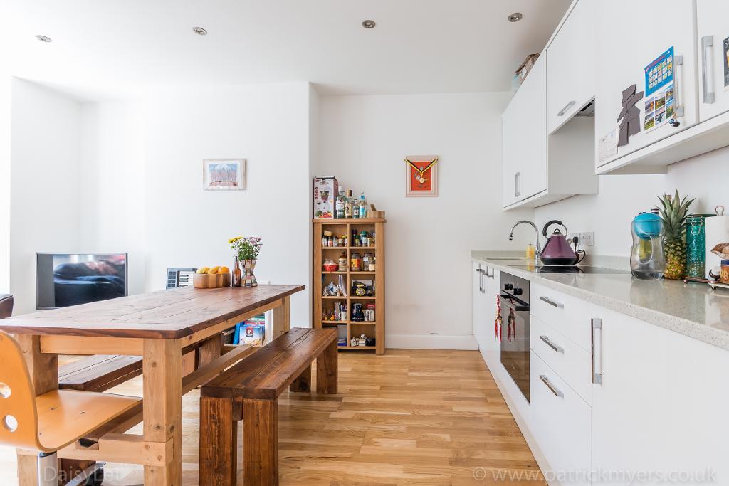 Halsmere Road, Camberwell, London, SE5 9LN