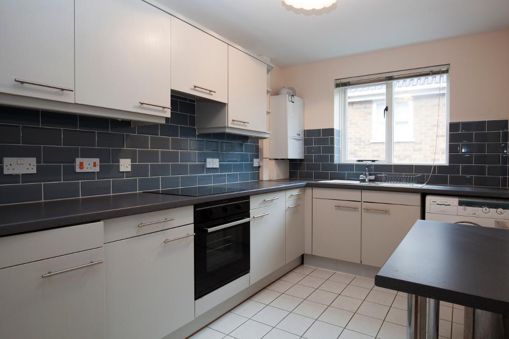 London Lane, Bromley, London, BR1 4NZ