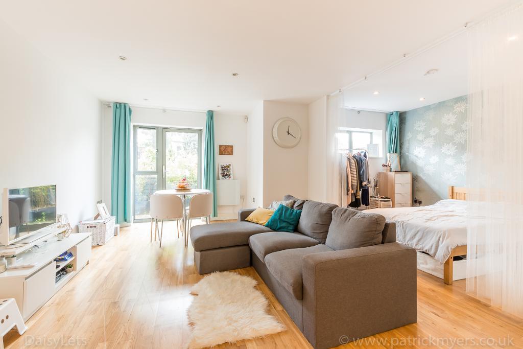 Underhill Road, East Dulwich, London, SE22 0AH