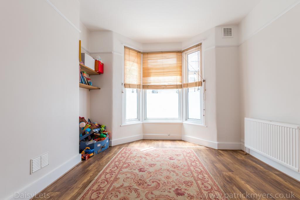 Gowlett Road, Bellenden, East Dulwich, London, SE15 4HX