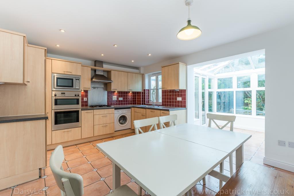 Brockwell Park Row, Brixton, London, SW2 2YL