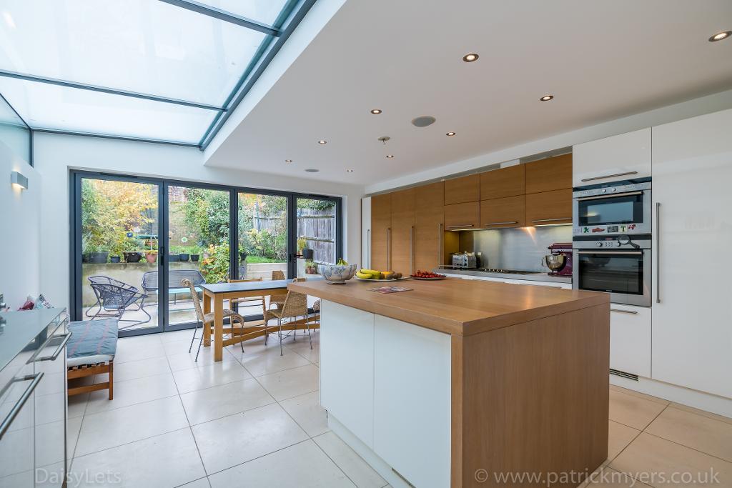 Grove Hill Road, London, SE5 8DF